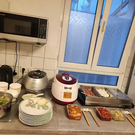 بيت ضيافة Euromamhaus - Korean فرانكفورت